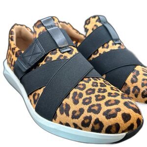 Clarks Women's Un Rio Strap “Pony Hair” Sneaker 9.5 Leopard Print NEW